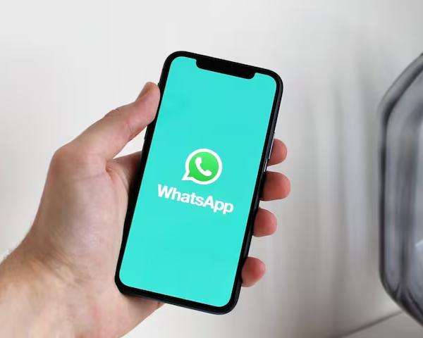 Вышло долгожданное обновление: в мессенджер WhatsApp добавили «черновики» сообщений